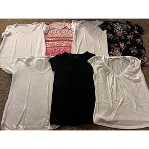 Women's Mixed Pack of T-Shirts - White, Black and Patterned